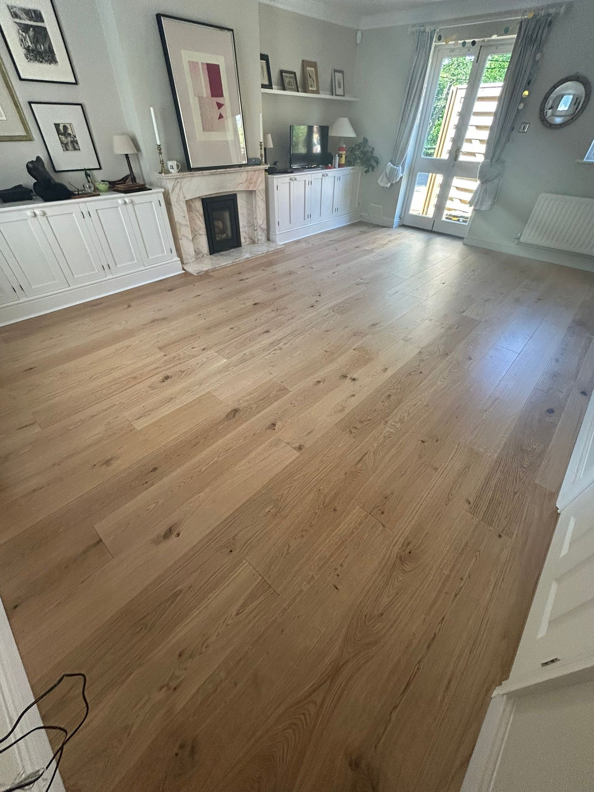 Brushed & Matt Lacquered Engineered Rustic Oak 14/3×190×1900mm (2.166m2 pack)