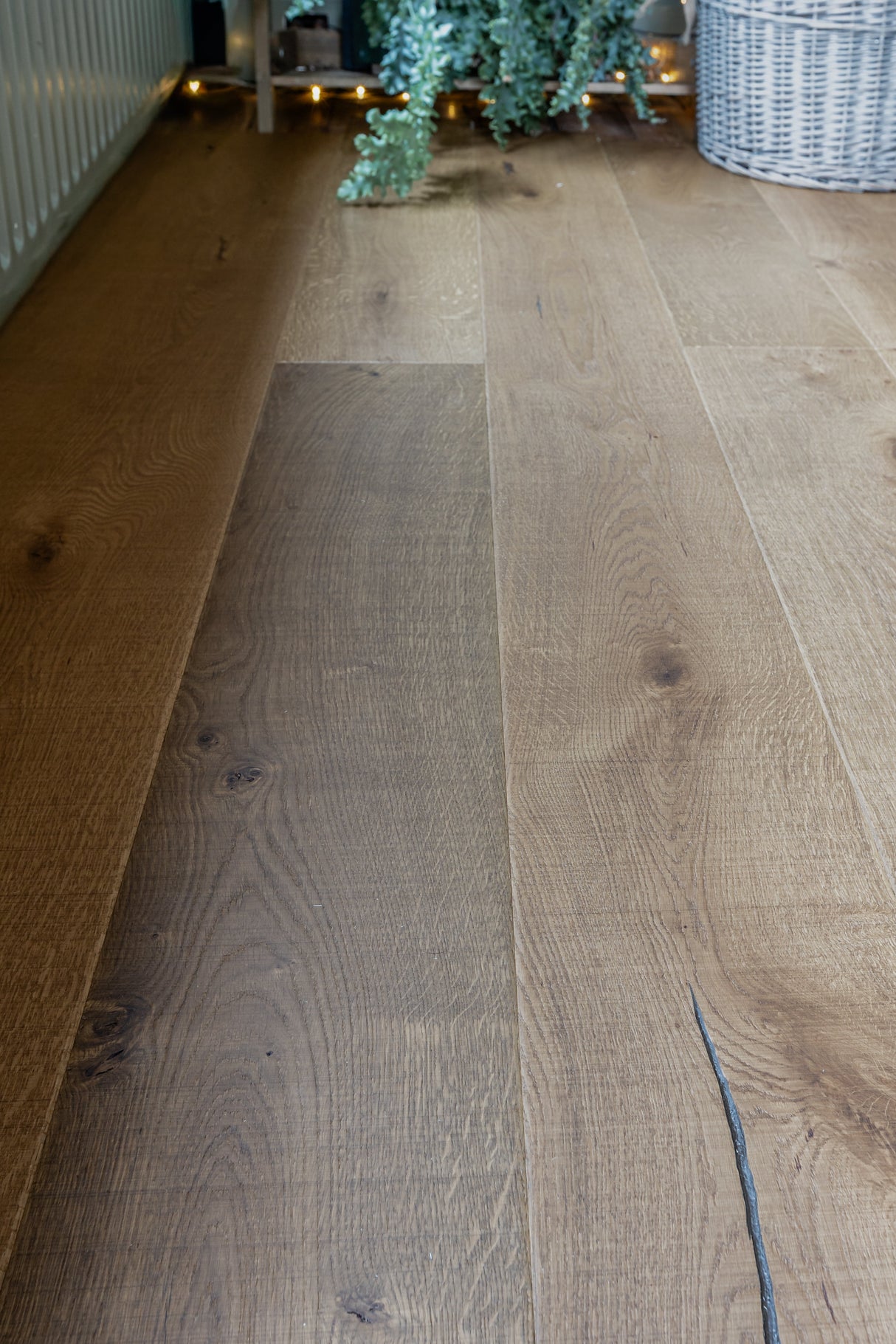V4 Urban Nature Plank Amberwood flooring — image 3