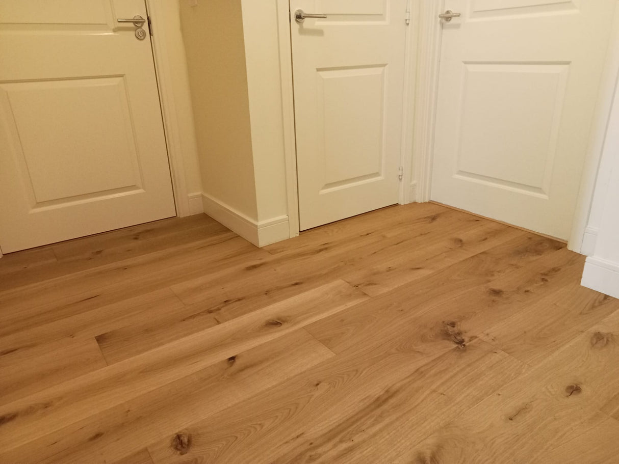 Brushed & Oiled Engineered Rustic Oak 14x190x1900mm (Per Pack 2.888m2) - Wiltshire Wood Flooring Supplies