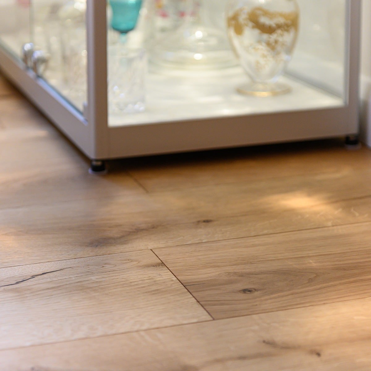 EC101 Hillside Oak (Price Per Pack) - Wiltshire Wood Flooring Supplies