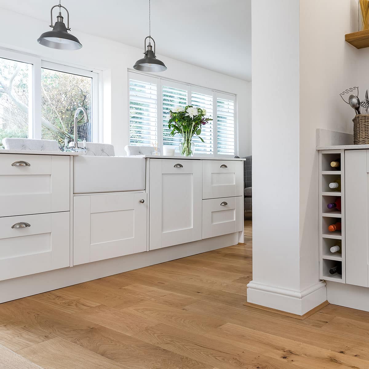 VIT107 Vale Oak (Price Per Pack) - Wiltshire Wood Flooring Supplies