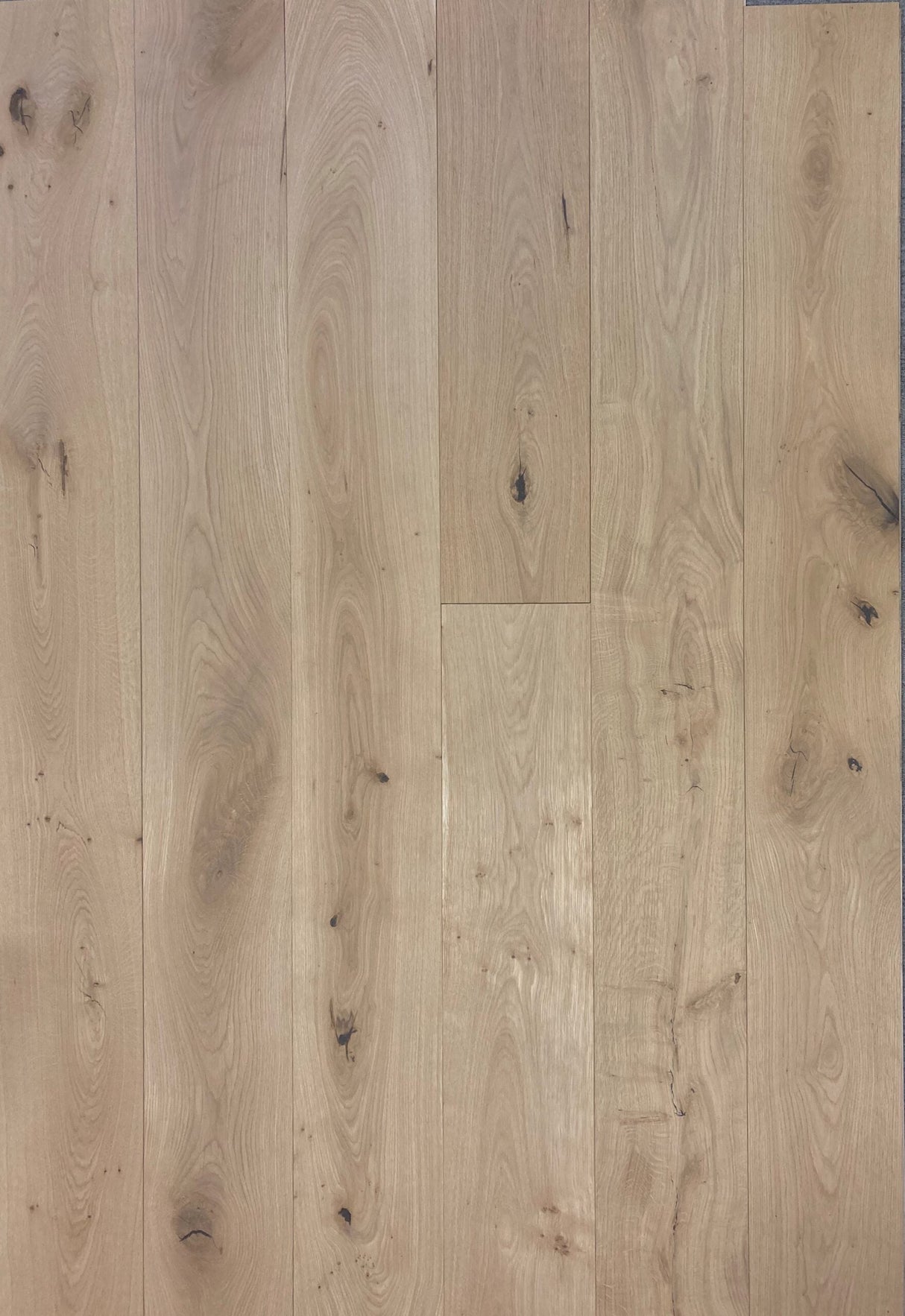 Boston Brushed Invisible Lacquered Engineered Oak Flooring