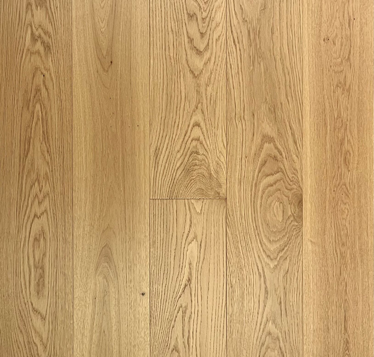 Boston Brushed Matt Lacquered Engineered Oak Flooring - AB Grade – 14/3 × 220 × 2200mm