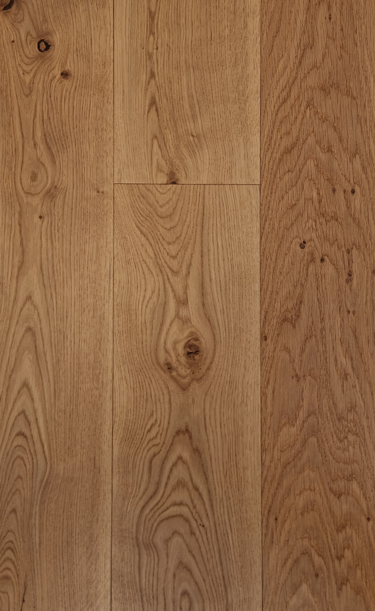 Structural Brushed Matt Lacquered Engineered Oak Flooring