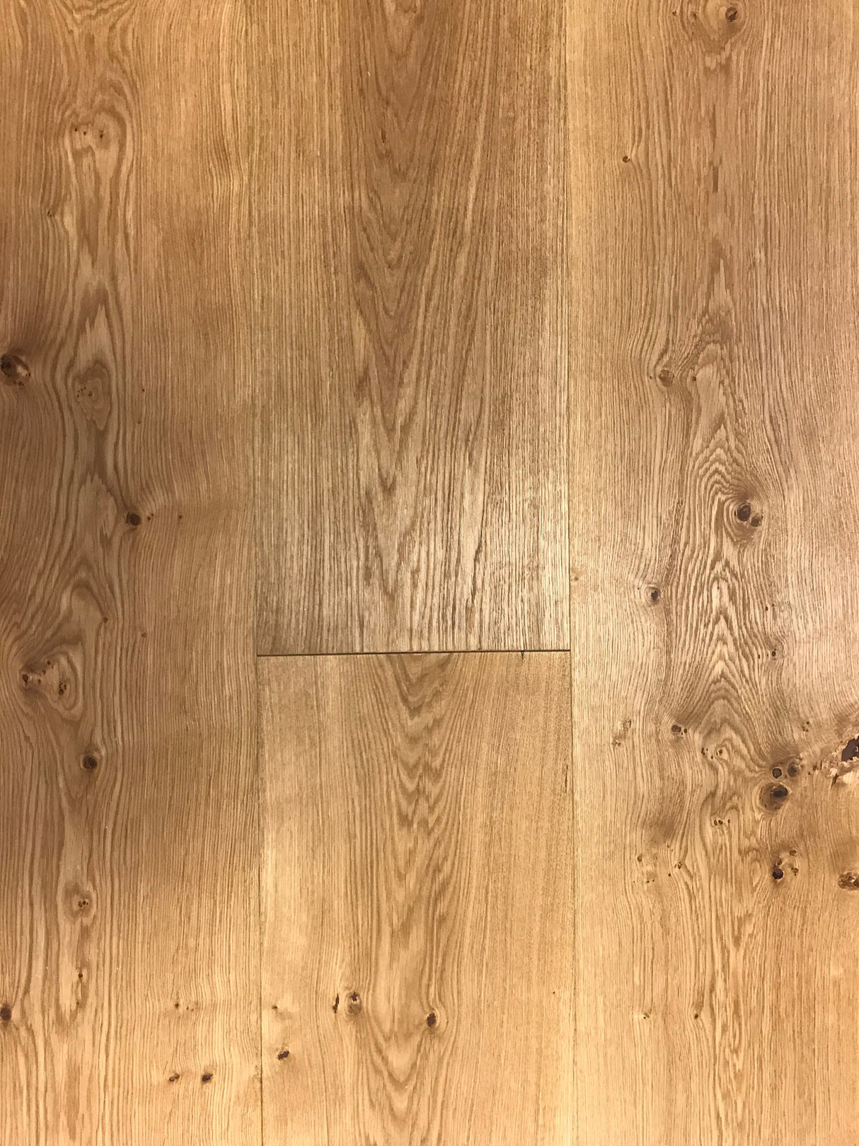 Structural Natural Oiled Engineered Oak Flooring - ABCD Grade – 18/4 × 300 × 2200mm