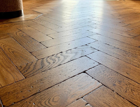 Solid European Oak Herringbone - 70mm – Rustic Tumbled - Tumbled Oak