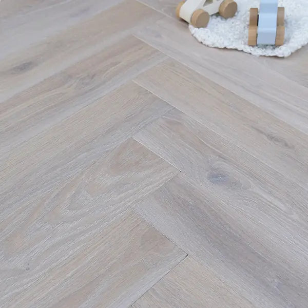 Staki White Brushed Herringbone Rustic Oak LED Oil (0.80sqm pack)