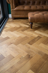 V4 Deco Herringbone Smoked Oak flooring — image 5