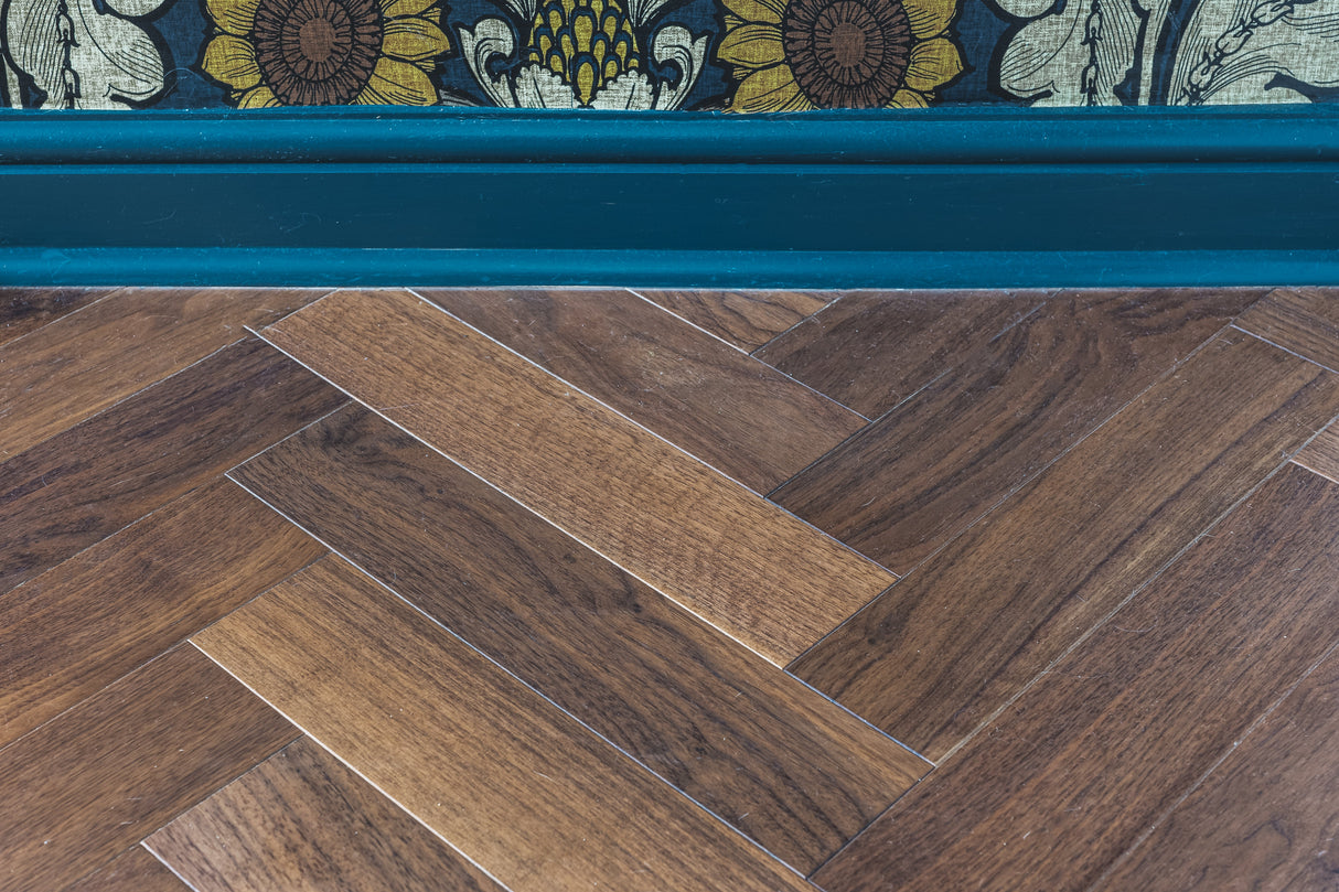 V4 Deco Herringbone American Black Walnut flooring — image 6