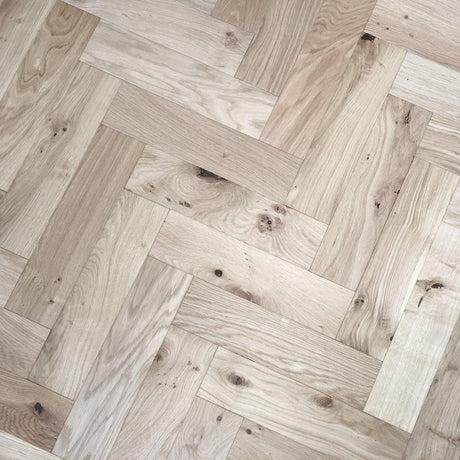 ZB107 Unfinished Oak Herringbone (Price Per Pack) - Wiltshire Wood Flooring Supplies